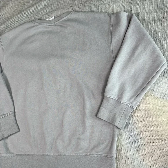 Nike Crewneck Sweatshirt Youth‎ Large Gray Embroidered Logo Big Swoosh Retro Gym - Picture 10 of 14